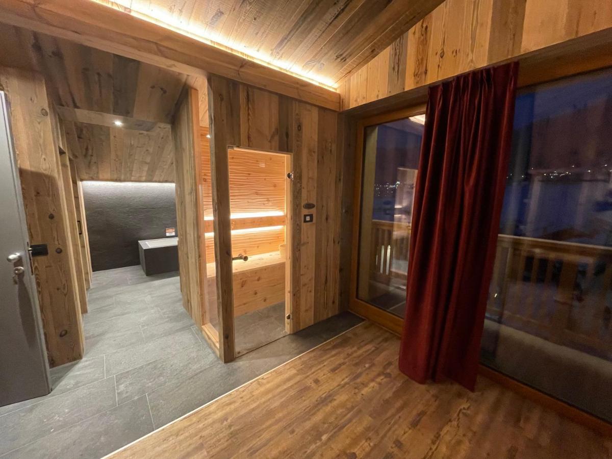 Hotel Piccolo Tibet Лівіньо Екстер'єр фото