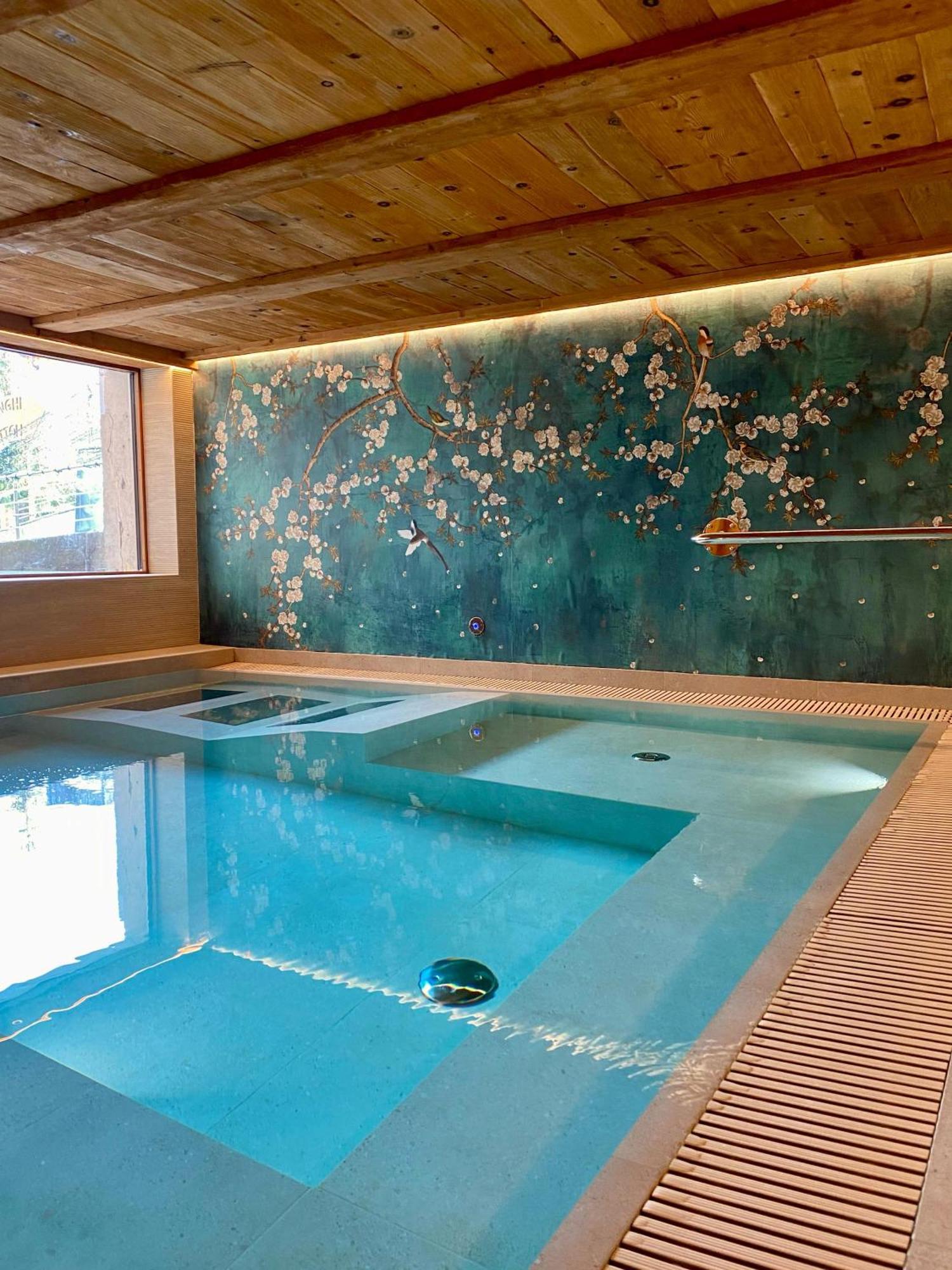 Hotel Piccolo Tibet Лівіньо Екстер'єр фото